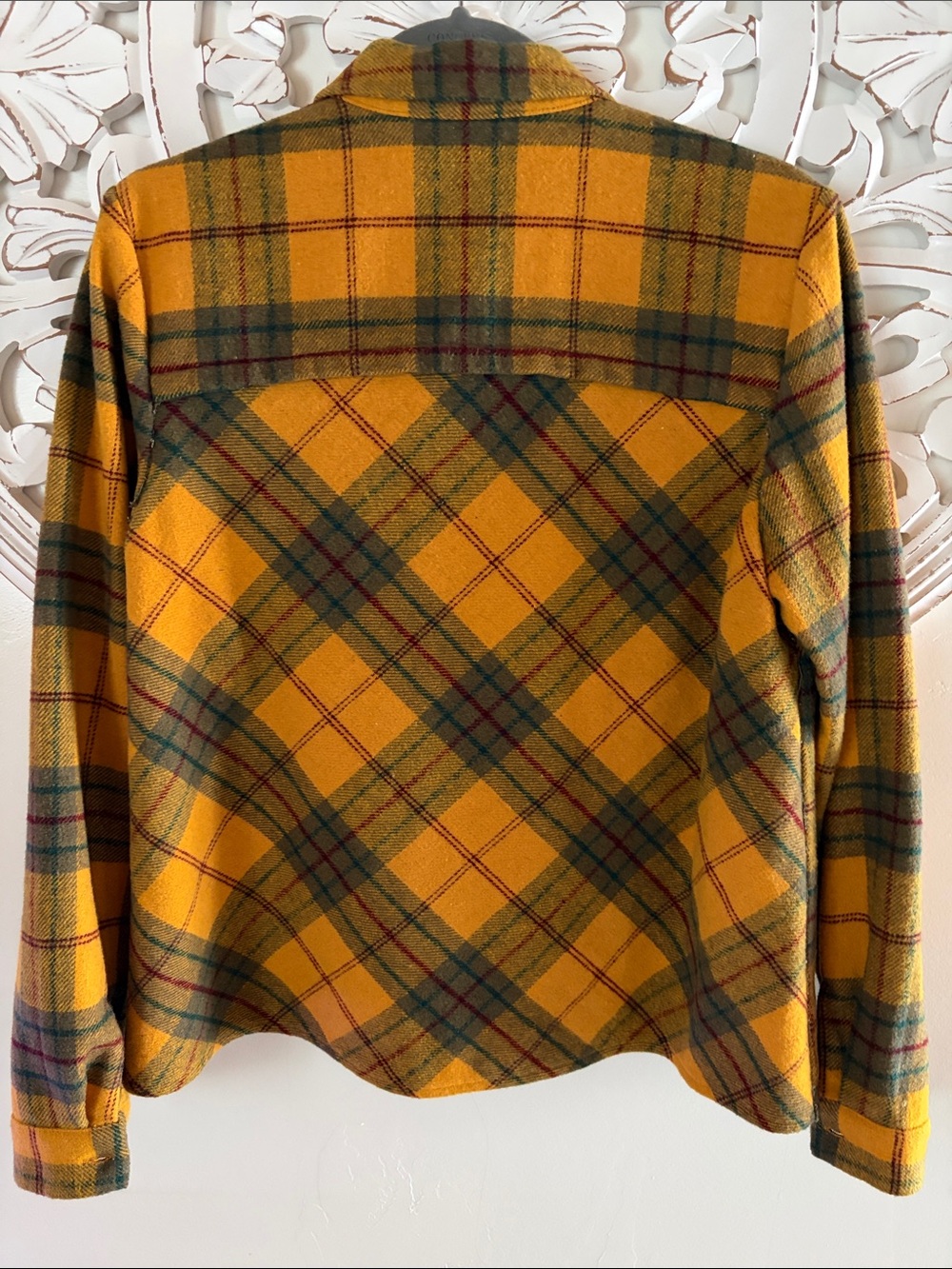 SUNDANCE Women’s Yellow Plaid Wool Flannel Jacket - Picture 6 of 6